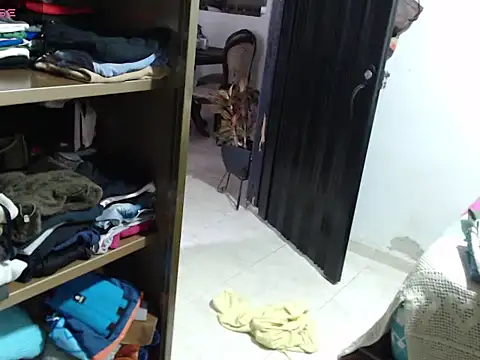 SaryBate online show from 03.25.26