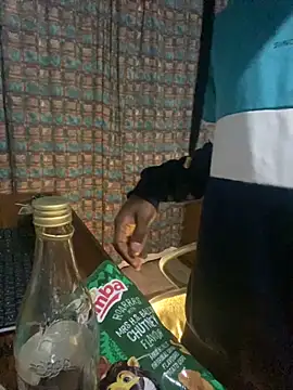 Snapshot of bbc_Balck chatting on 11.16.25 bbc Balck online show from 11.16.25