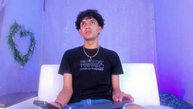 josesweet  online show from 10.02.25