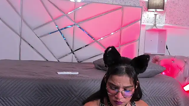 Snapshot of MaraBlake_ chatting on 02.27.26 MaraBlake online show from 02.27.26