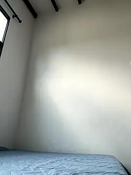 ISABELFORYOU1 online show from 12.15.25