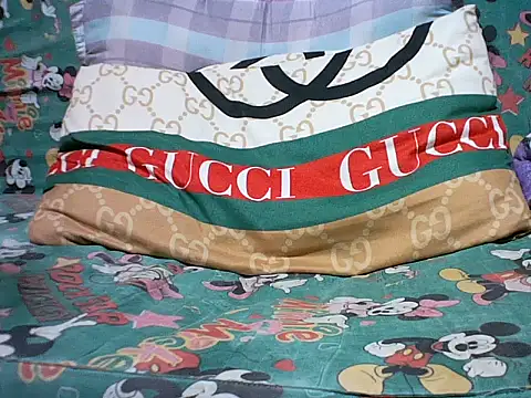 Ella marie14 online show from 11.23.25