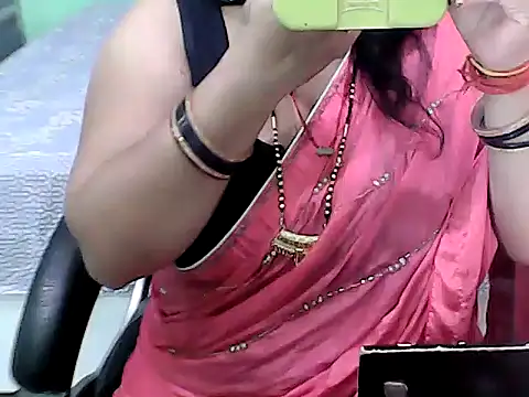 BABITA KUMARII online show from 04.08.26