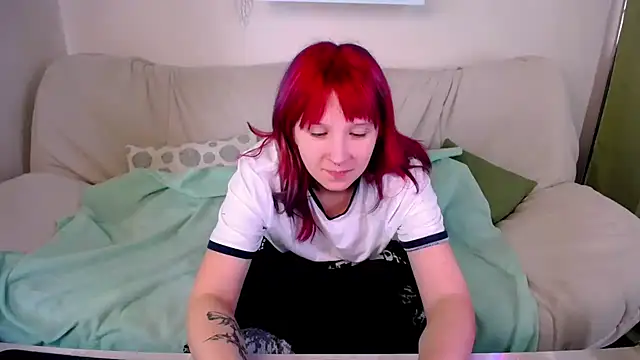 Mary Lanee online show from 10.11.25