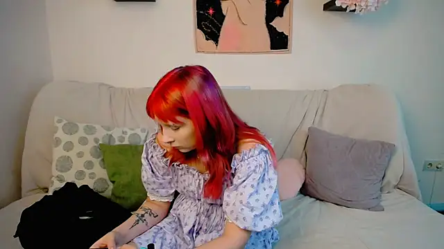 Mary Lanee online show from 10.14.25