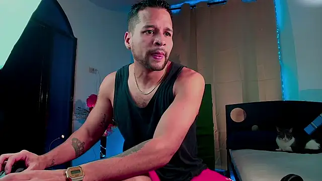 LucasGaeel online show from 10.29.25