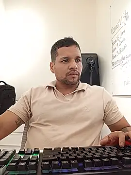 LucasGaeel online show from 07.19.26