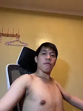 asian guy 69 online show from 11.13.25