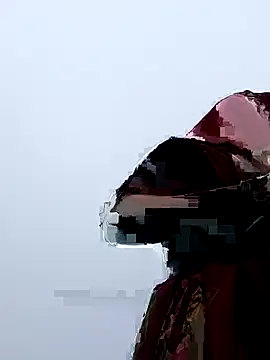 Snapshot of Cuty_nensi chatting on 10.31.25 Cuty nensi online show from 10.31.25