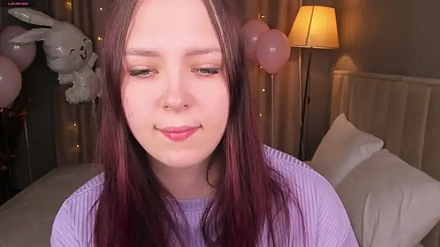 Monica  Queen online show from 04.10.26