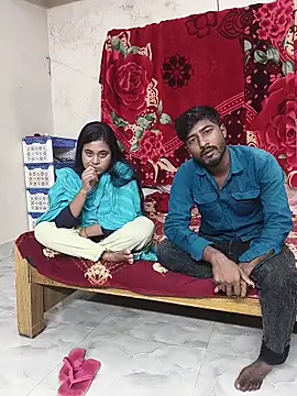 Love Queen11 online show from 12.22.25