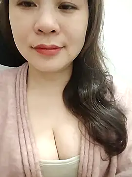 Girl Shy2000 online show from 02.24.26