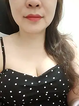 Girl Shy2000 online show from 04.08.26