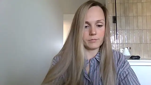 Kyrelinn online show from 11.03.25