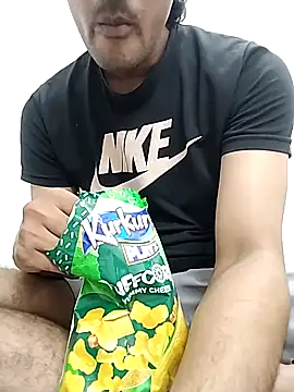 Ilhaamgrey online show from 10.28.25