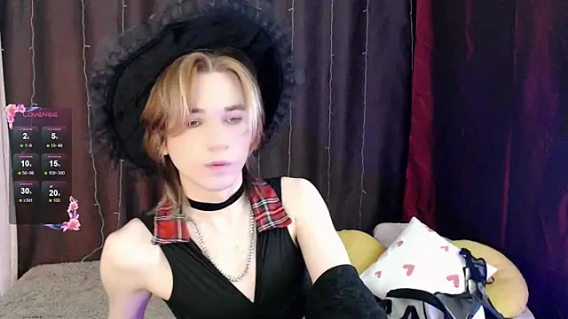 evan reinhart online show from 10.28.25