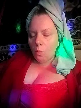 Snapshot of Fiona696 chatting on 10.02.25 Fiona696 online show from 10.02.25