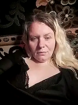 Snapshot of Fiona696 chatting on 10.07.25 Fiona696 online show from 10.07.25