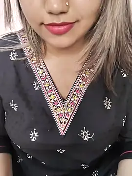 Miss Rose   online show from 11.02.25