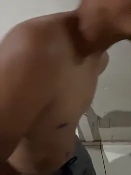 Snapshot of Franminga chatting on 10.16.25 Franminga online show from 10.16.25