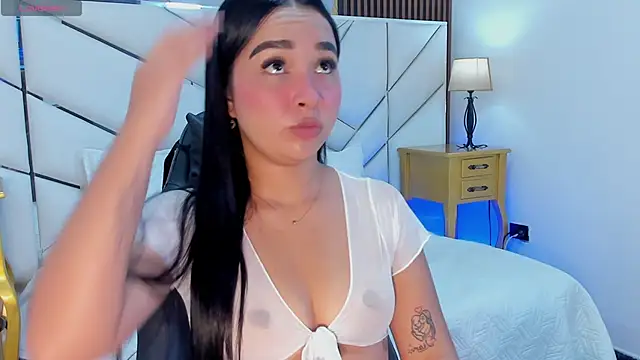  Tiffany Ross online show from 10.11.25