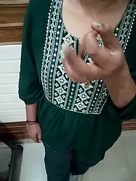 Minakshi 677 online show from 12.16.25