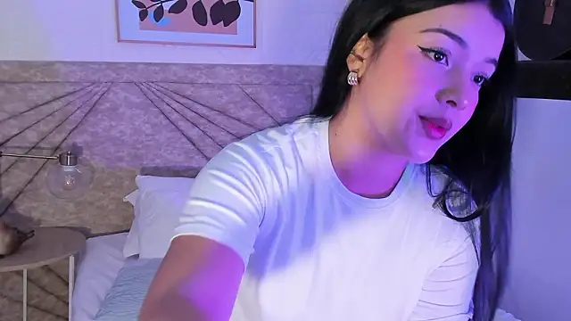 EmmaBlossom online show from 03.19.26