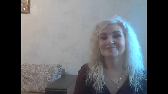 Snapshot of LadySexyBlond chatting on 05.04.26 LadySexyBlond online show from 05.04.26