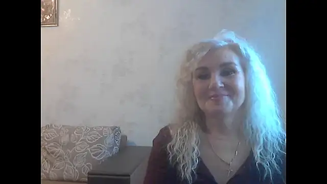 Snapshot of LadySexyBlond chatting on 05.18.26 LadySexyBlond online show from 05.18.26