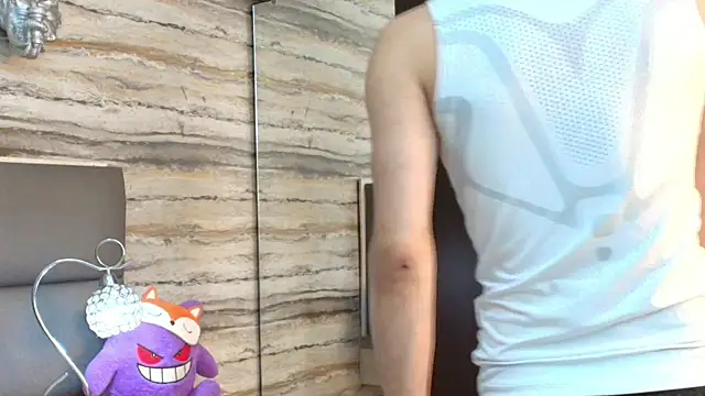 Lovers 21 online show from 04.18.26