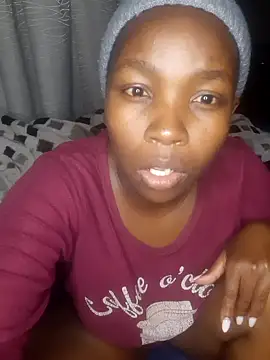 QueenLanaL online show from 10.13.25