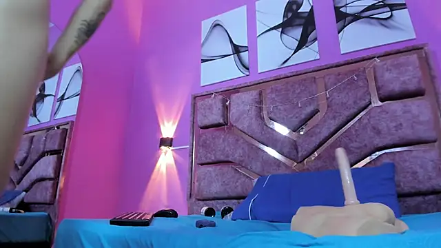 samantaa liov online show from 11.10.25