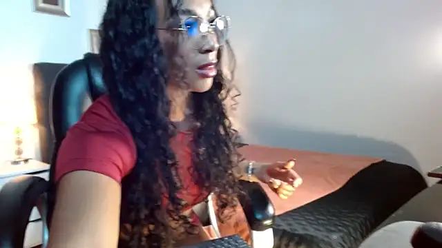 SashaBowei online show from 10.10.25