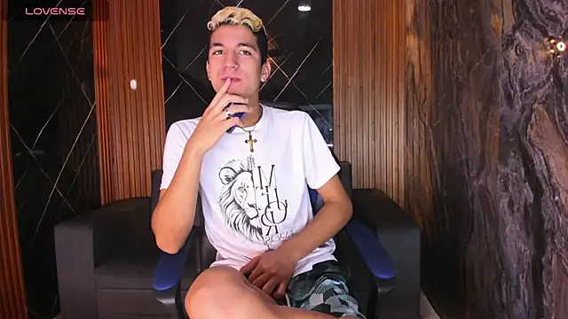 Stiben boy online show from 10.15.25