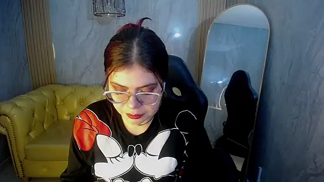 draviana a  online show from 11.13.25