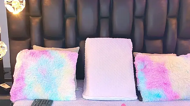 LexyRooss online show from 02.24.26