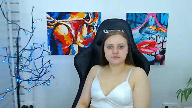 ArinaBelle online show from 11.26.25