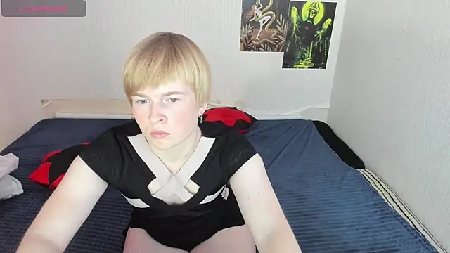 Cattie w  online show from 11.11.25