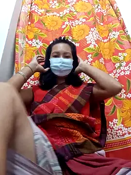 Snapshot of Chakma_Girl chatting on 10.13.25 Chakma Girl online show from 10.13.25