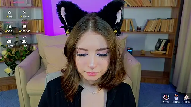  Amelia Shine  online show from 11.28.25