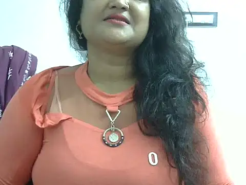 aarohee9 online show from 11.10.25