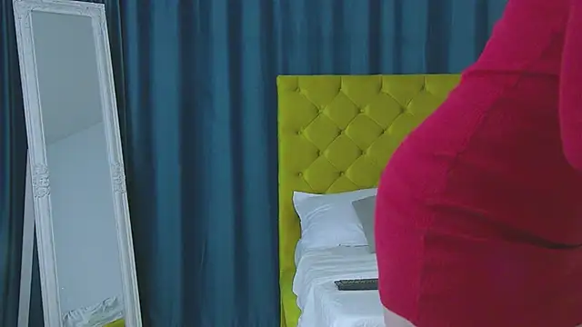 Snapshot of RubyHills chatting on 01.07.26 RubyHills online show from 01.07.26