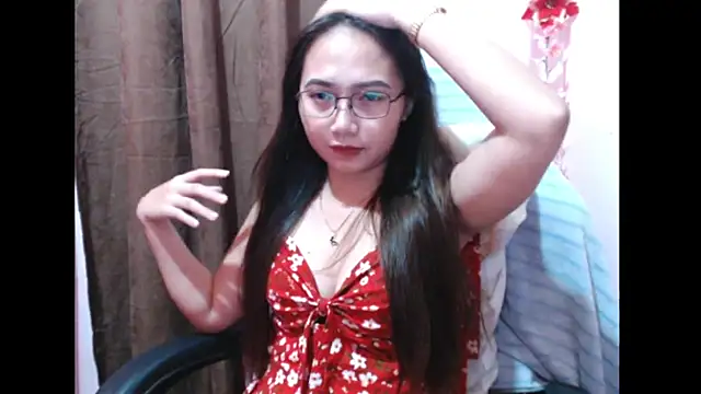 pinayscarlet online show from 10.04.25