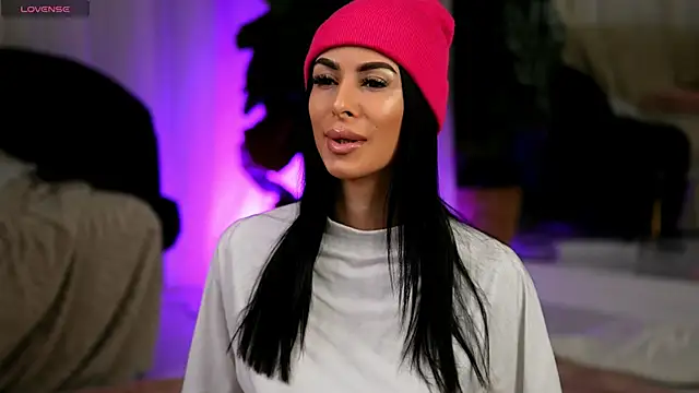 EvaAmanti online show from 01.18.26