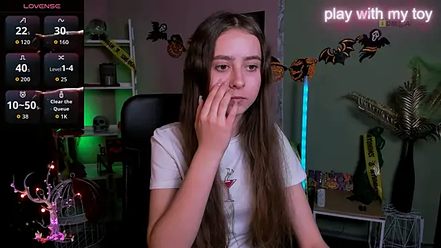 rebecca smile online show from 10.29.25