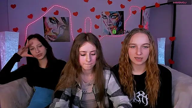 rebecca smile online show from 02.12.26