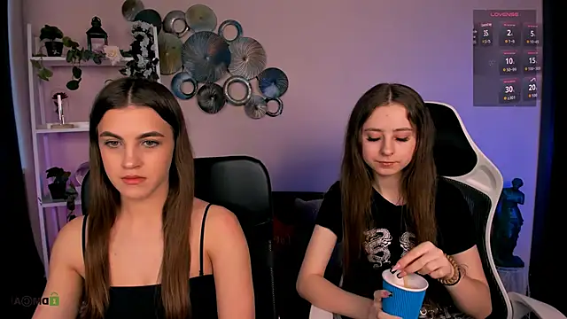 rebecca smile online show from 03.19.26