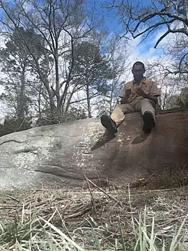 Snapshot of ThrowedWorldWide chatting on 02.18.26 ThrowedWorldWide online show from 02.18.26