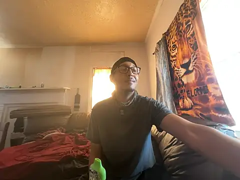 ThrowedWorldWide online show from 03.04.26