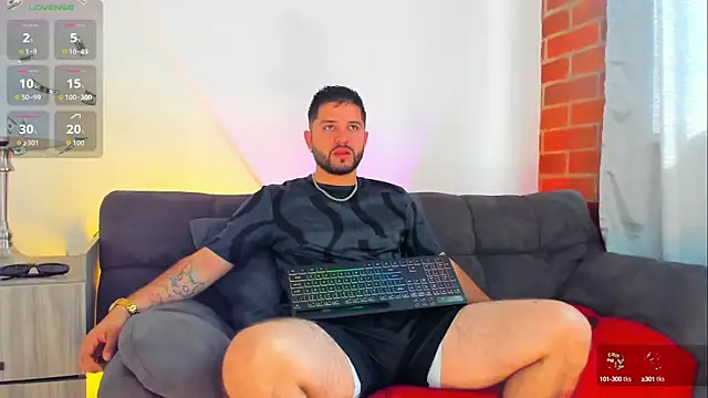 TomSloam online show from 10.16.25